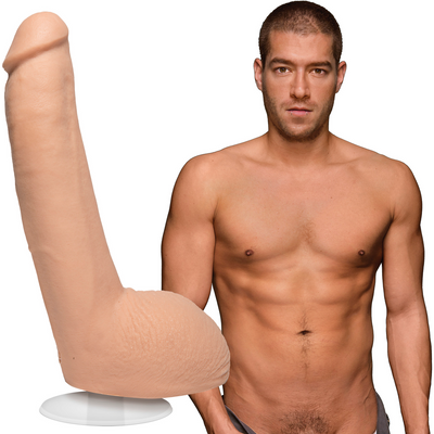 Xander Corvus – Realistische ULTRASKYN Dildo – 9 / 22 cm – Vanille